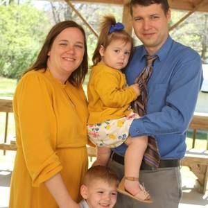 Meet your Posher, Alicia